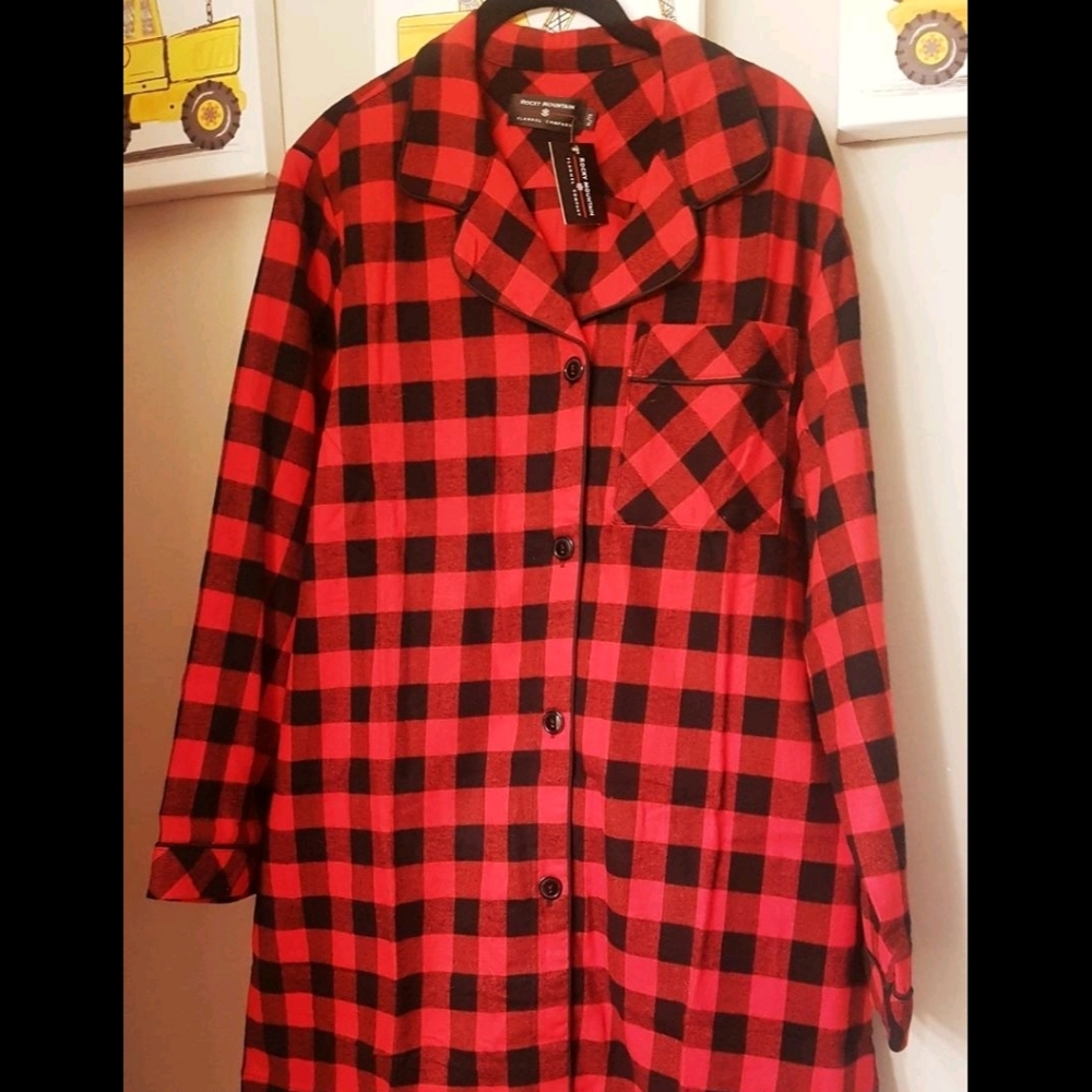 The Rockey Mountain Flannel Night shirt
